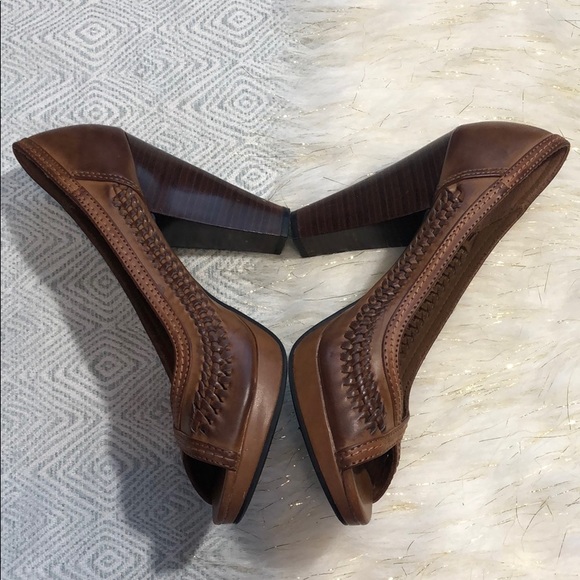 NWOT [ American Eagle by Payless ] Retro Heels - Picture 3 of 8